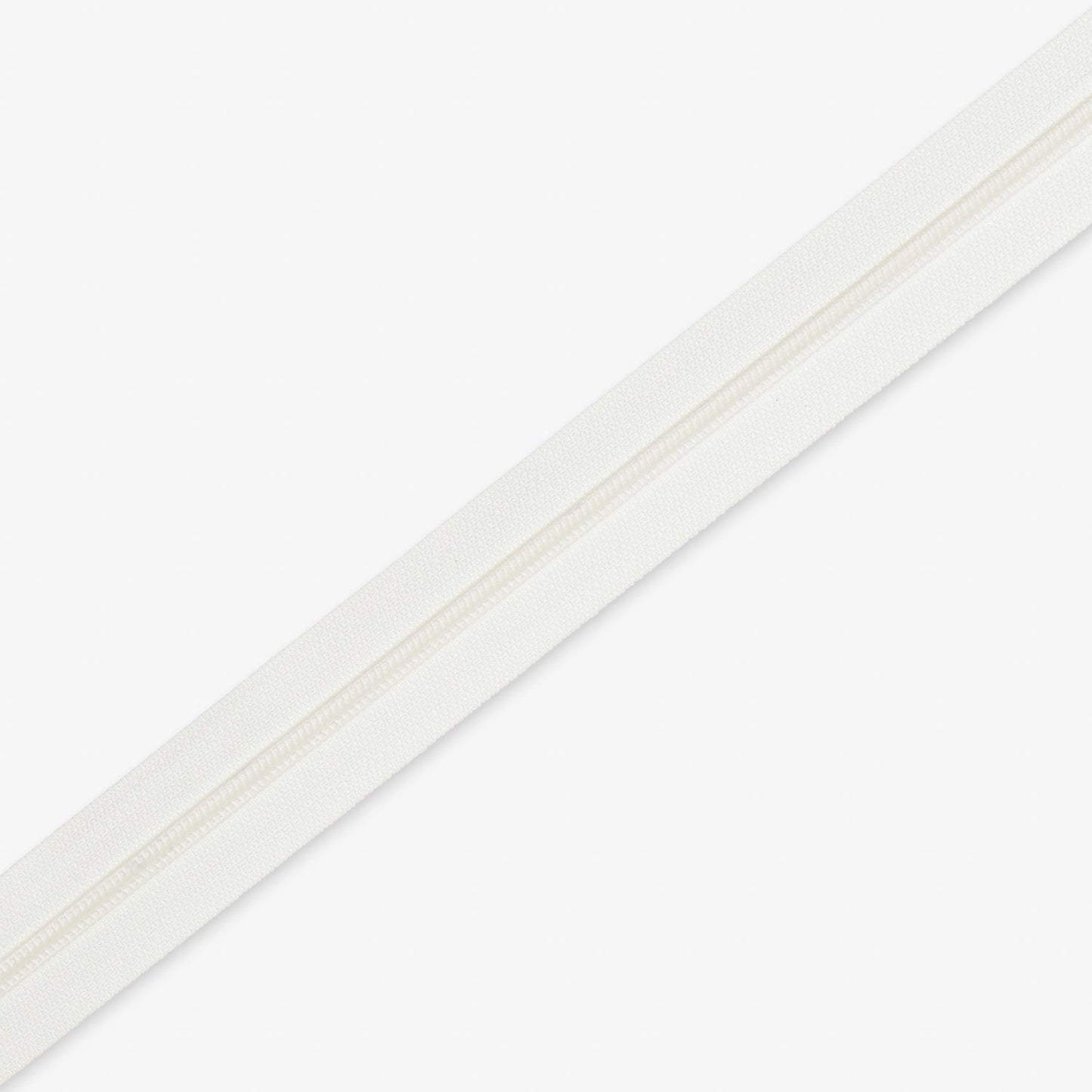 Zip Chain Type 5 Cream 102 - Ragland Fabrics