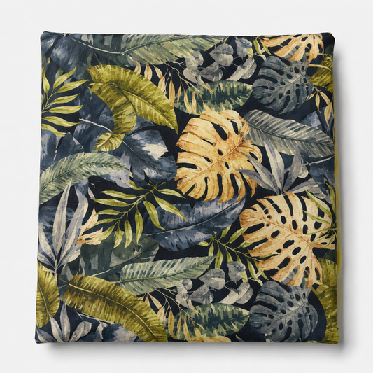 Last Of The Bests | 3.80m x 1.4m Amazon