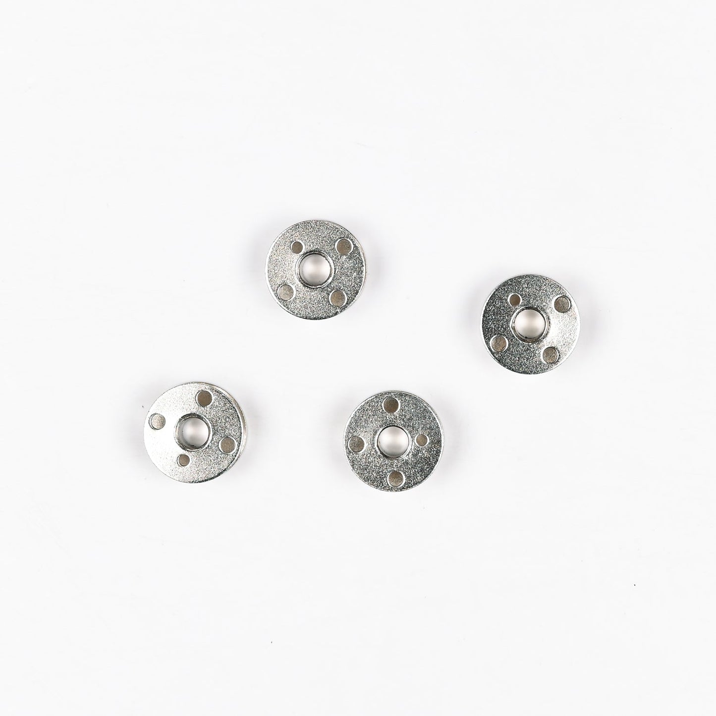 Bobbin Metal 4 Hole - Ragland Fabrics
