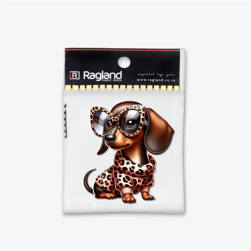 Motif Iron On Badge - Sausage Puppy - Ragland Fabrics