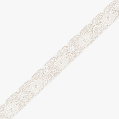 Nylon Lace #496 | Cream - refined diagonal product view