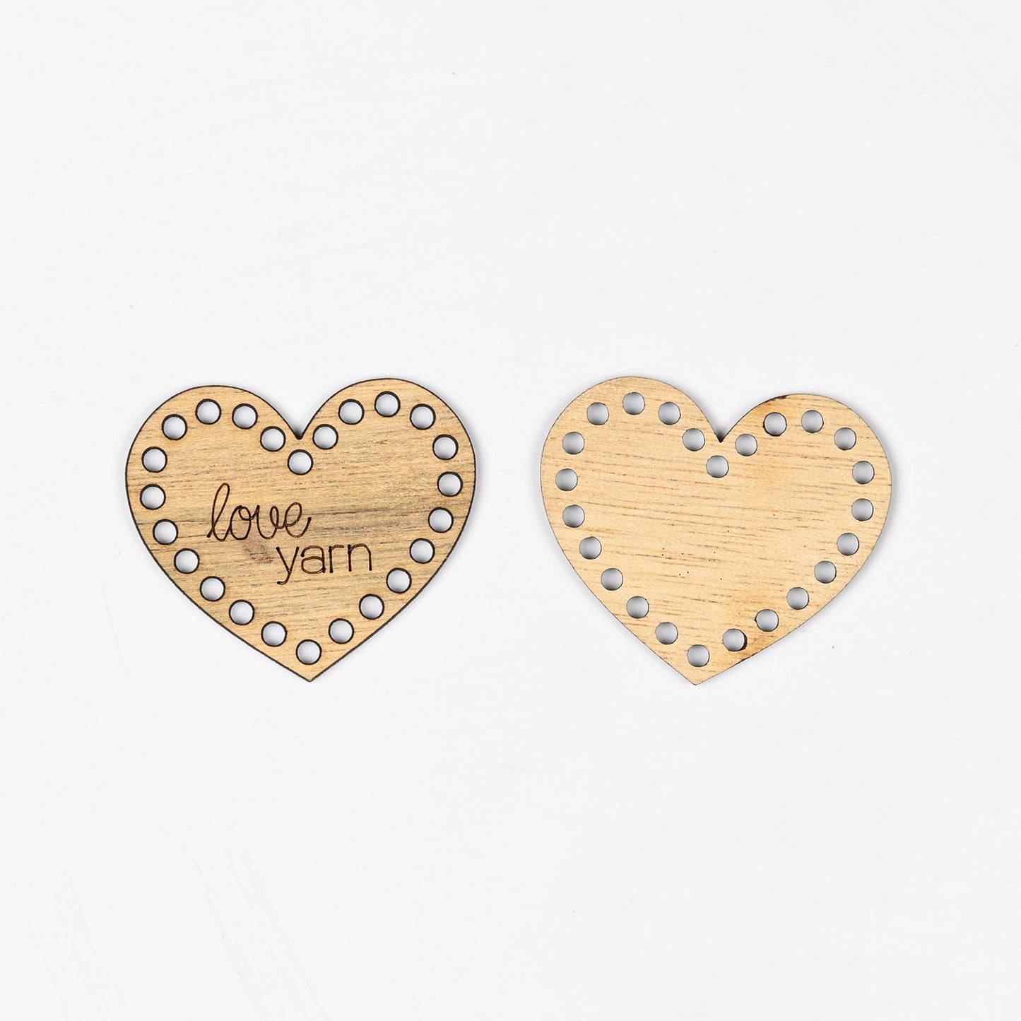 Thread Organiser Wood heart TBD - Ragland Fabrics